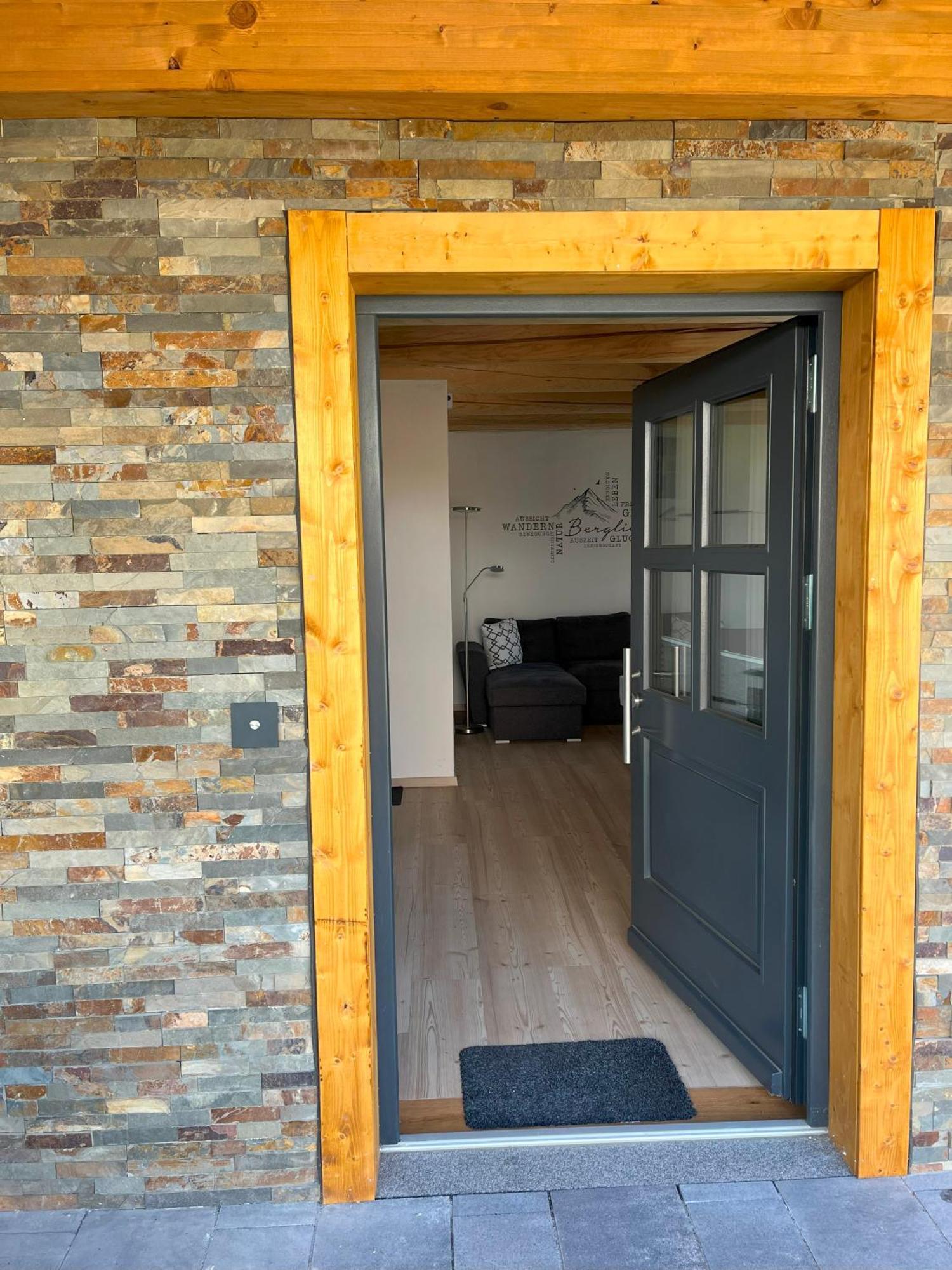 Ferienwohnung Uplandblockhaus ヴィリンゲン エクステリア 写真